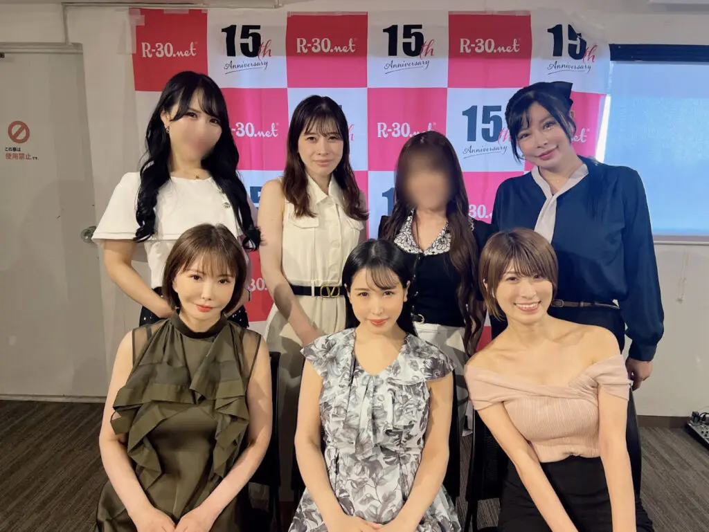 講師、アシスタントの集合写真