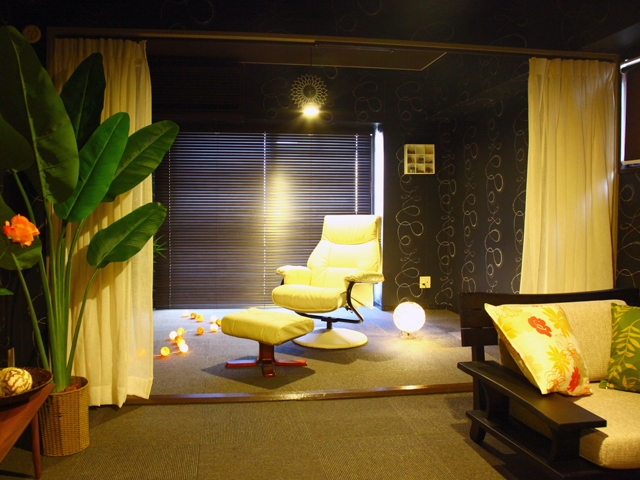 仮眠も出来るリラックスルームを完備しています。(AromaTerrace:福岡市その他/派遣型アロマエステ)