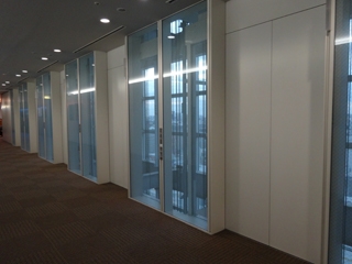 エレベーターが複数機あり移動も快適です♪(株式会社ジールグループ:錦/丸の内/栄/人妻・熟女専門プロダクション)