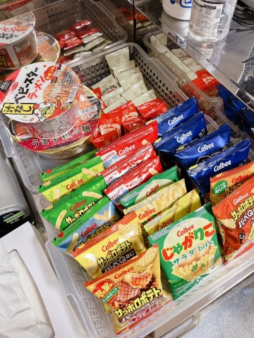レンジ・冷蔵庫・ケトルの完備はもちろん、お菓子・軽食なども完備しております。(ちゃんこ久留米筑後鳥栖店:久留米/ぽっちゃりデリヘル)