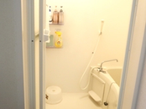 意外と嬉しい♪お風呂とトイレが別々のセパレートタイプのお部屋。トイレも最新ウェシュレット完備。清掃もしっかりされている快適なお部屋で出稼ぎライフを満喫しましょう♪